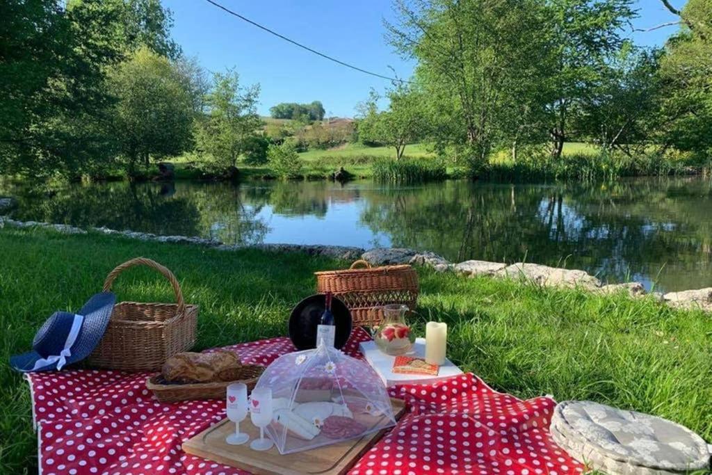 Gite Moulin De Lausseignan Barbaste Eksteriør bilde